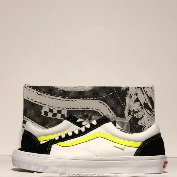 Vans Old Skool Shoes Men\'s Size 7 Neon True White Yellow Low Top Sneakers Vans Old Skool (Neon) Blazing Orange/ True White | Footshop main image 3